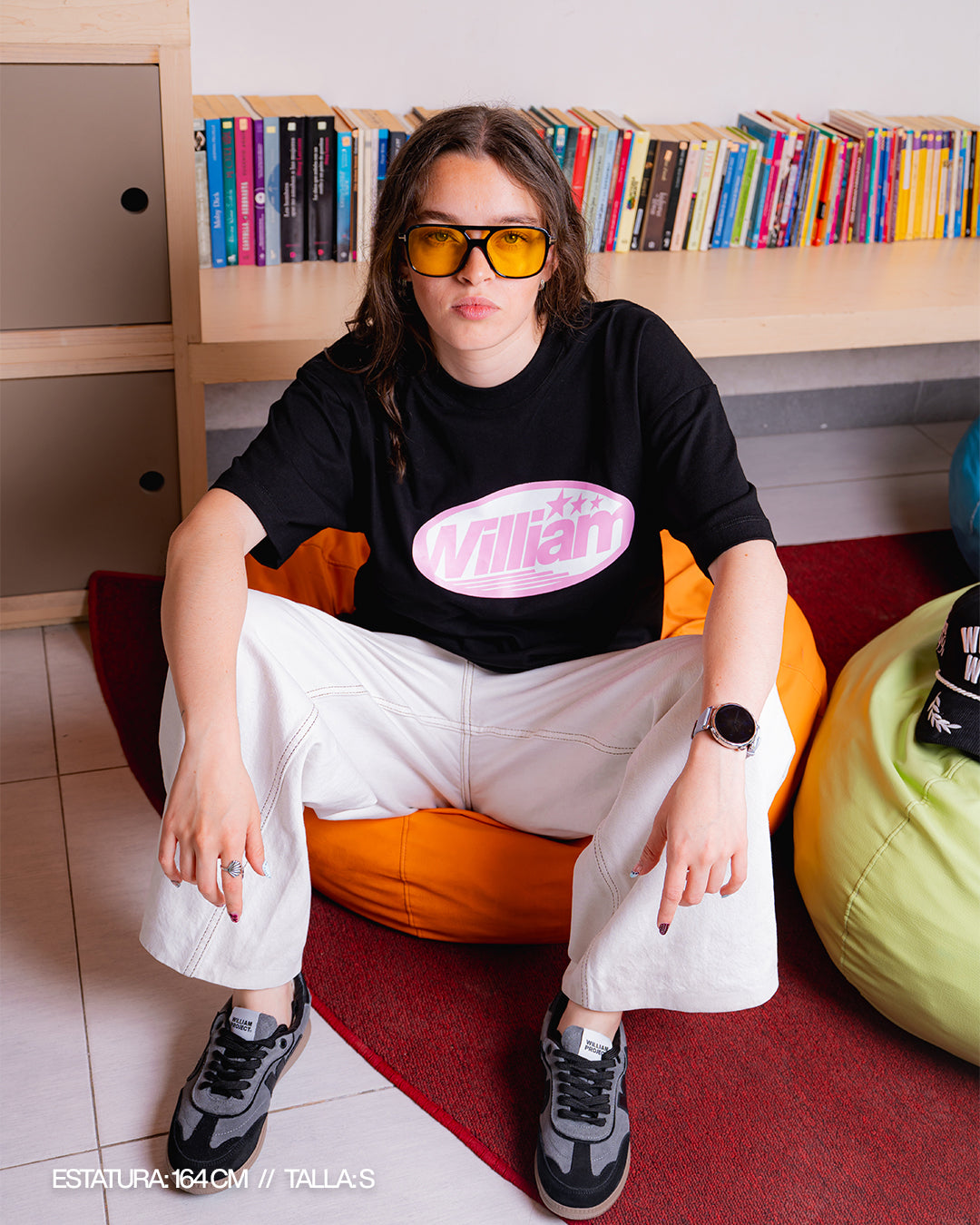 Black Oval playera oversize