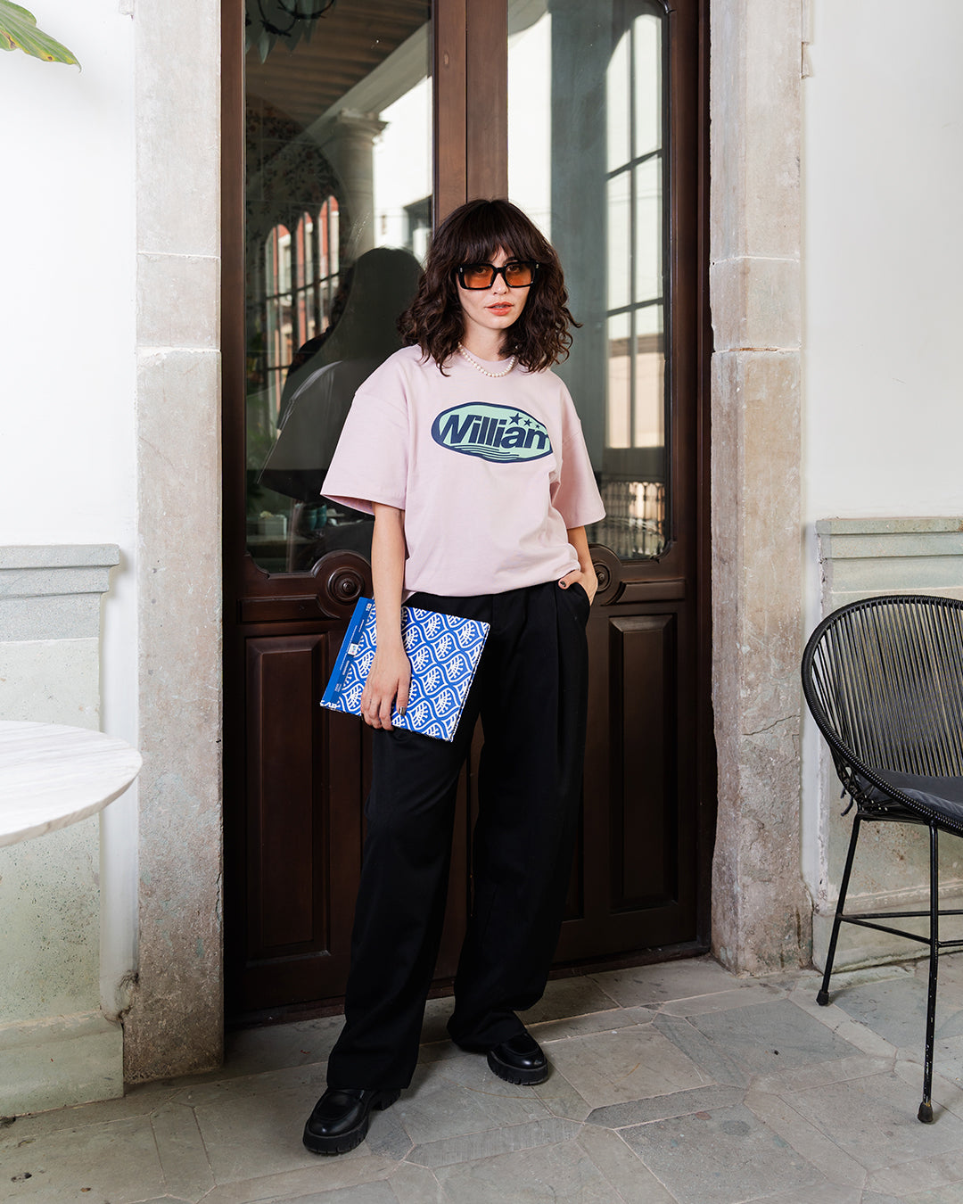 Pink Oval playera oversize