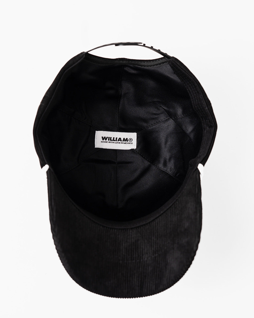 William World Black Cap