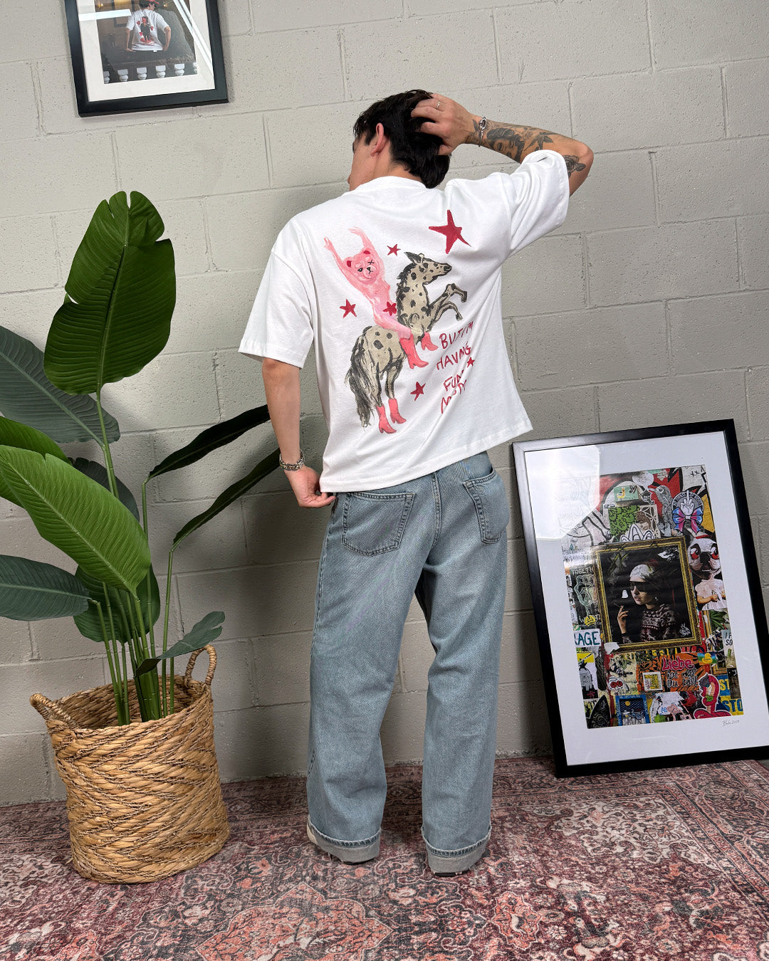 Having Fun playera semi oversize