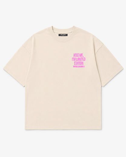 Kiss Me playera oversize