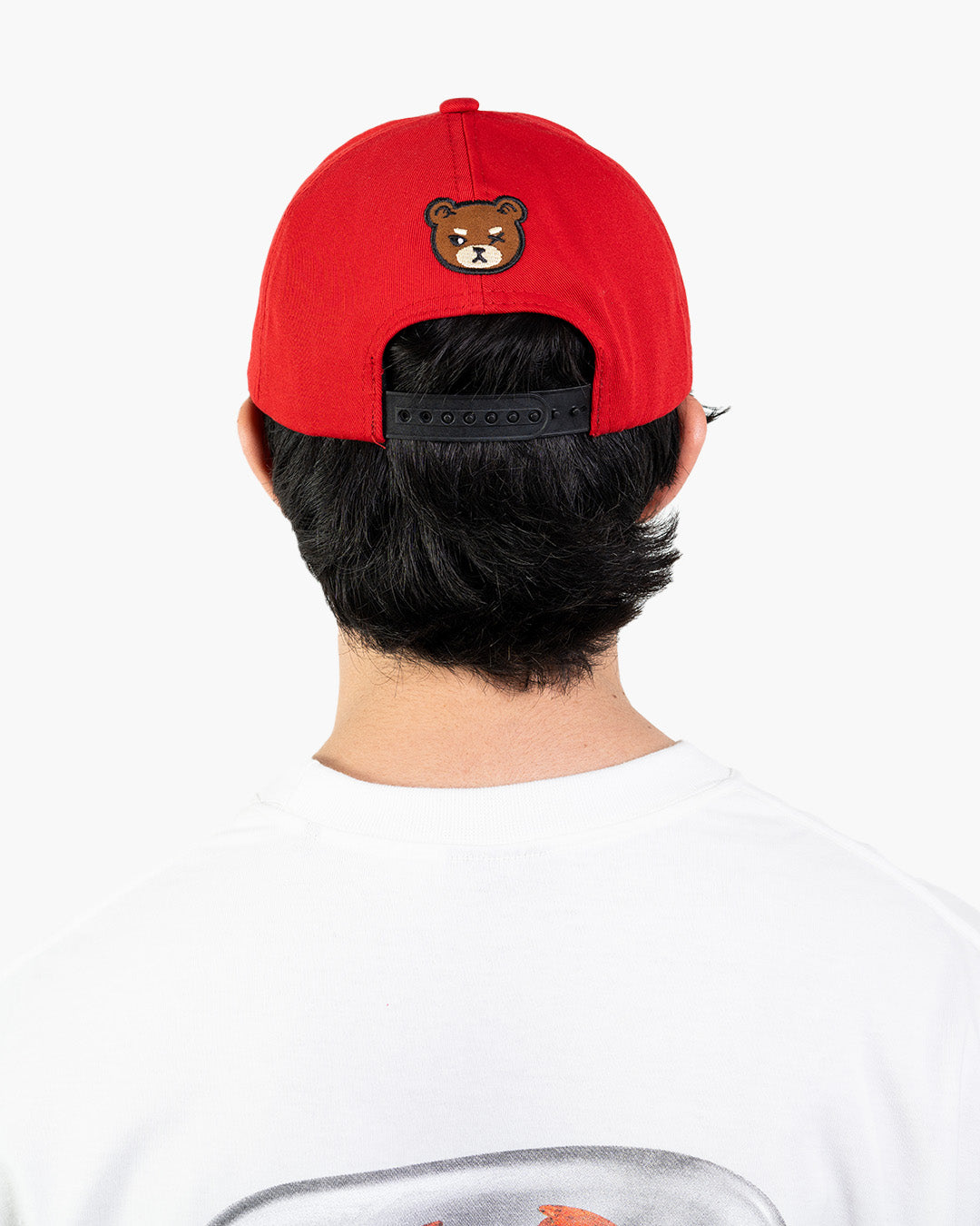 Red laurel cap