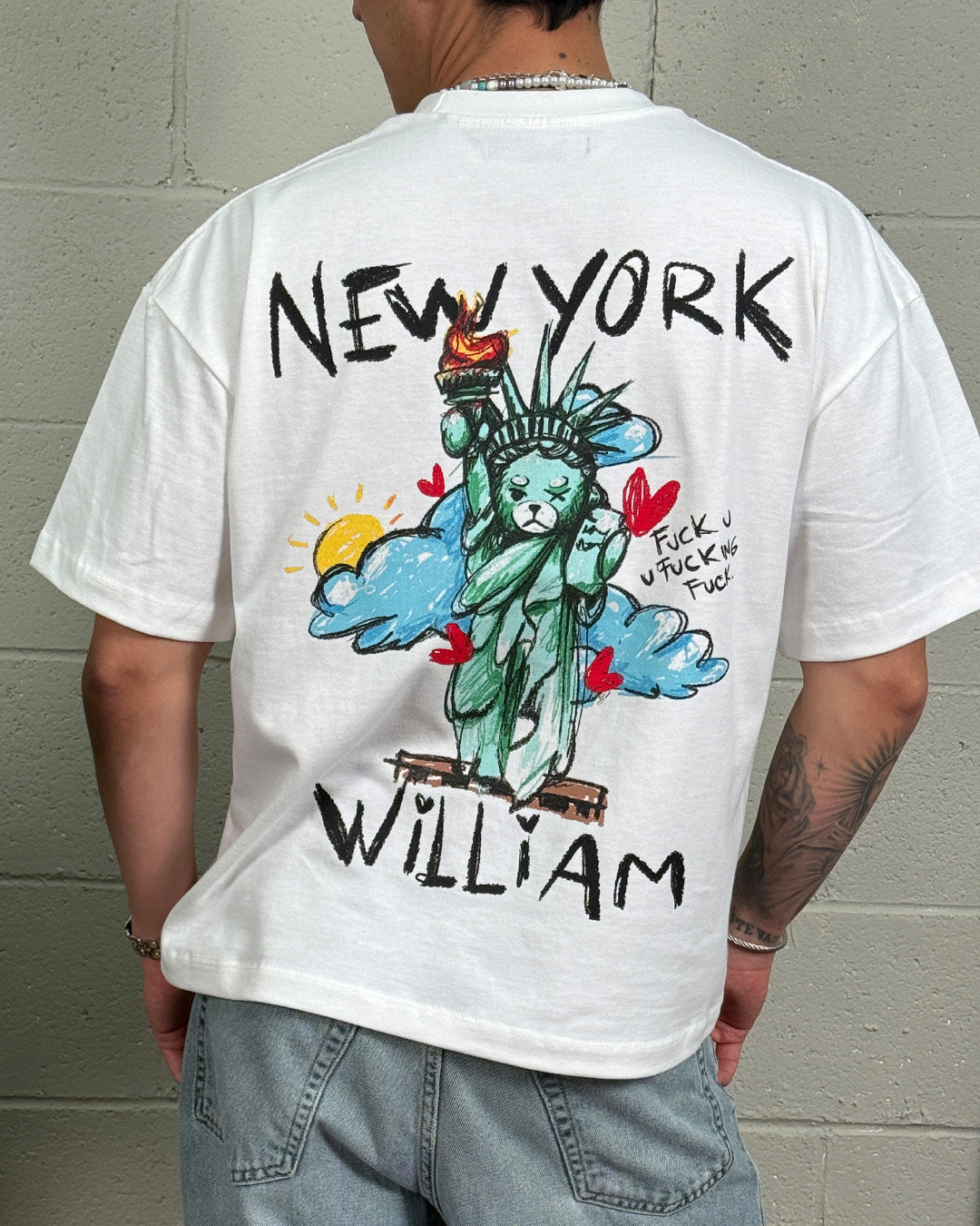 New York Crayon playera semi oversize
