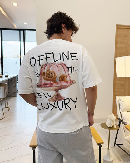 Offline is the new luxury playera oversize