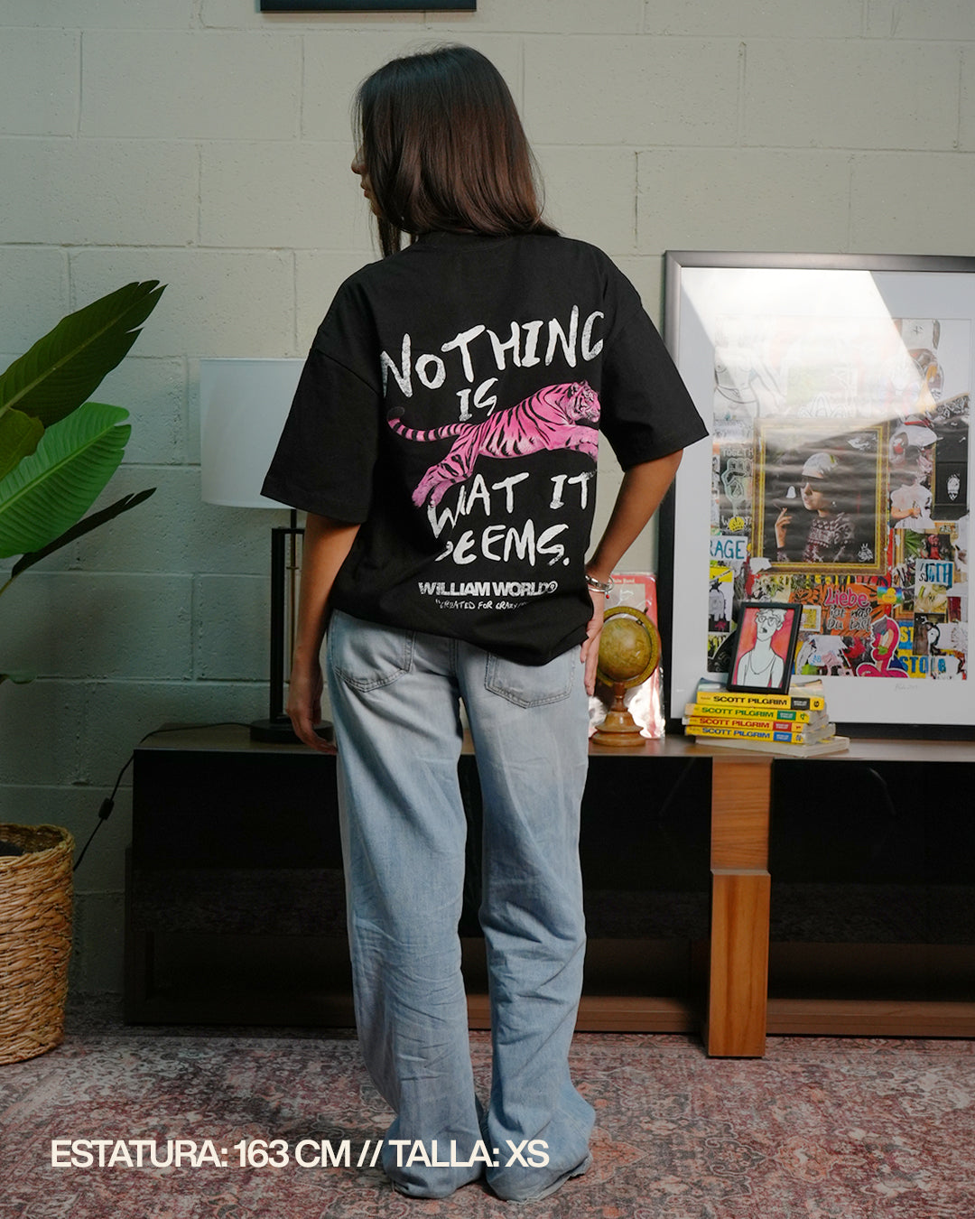 Pink Tiger playera oversize