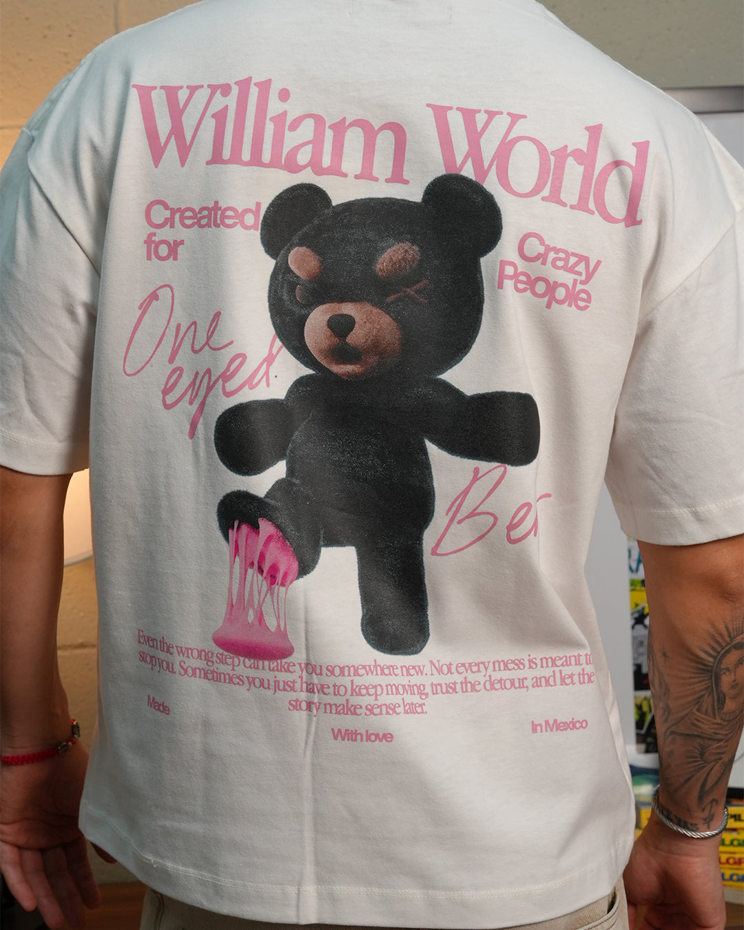 Sticky Bear  playera oversize